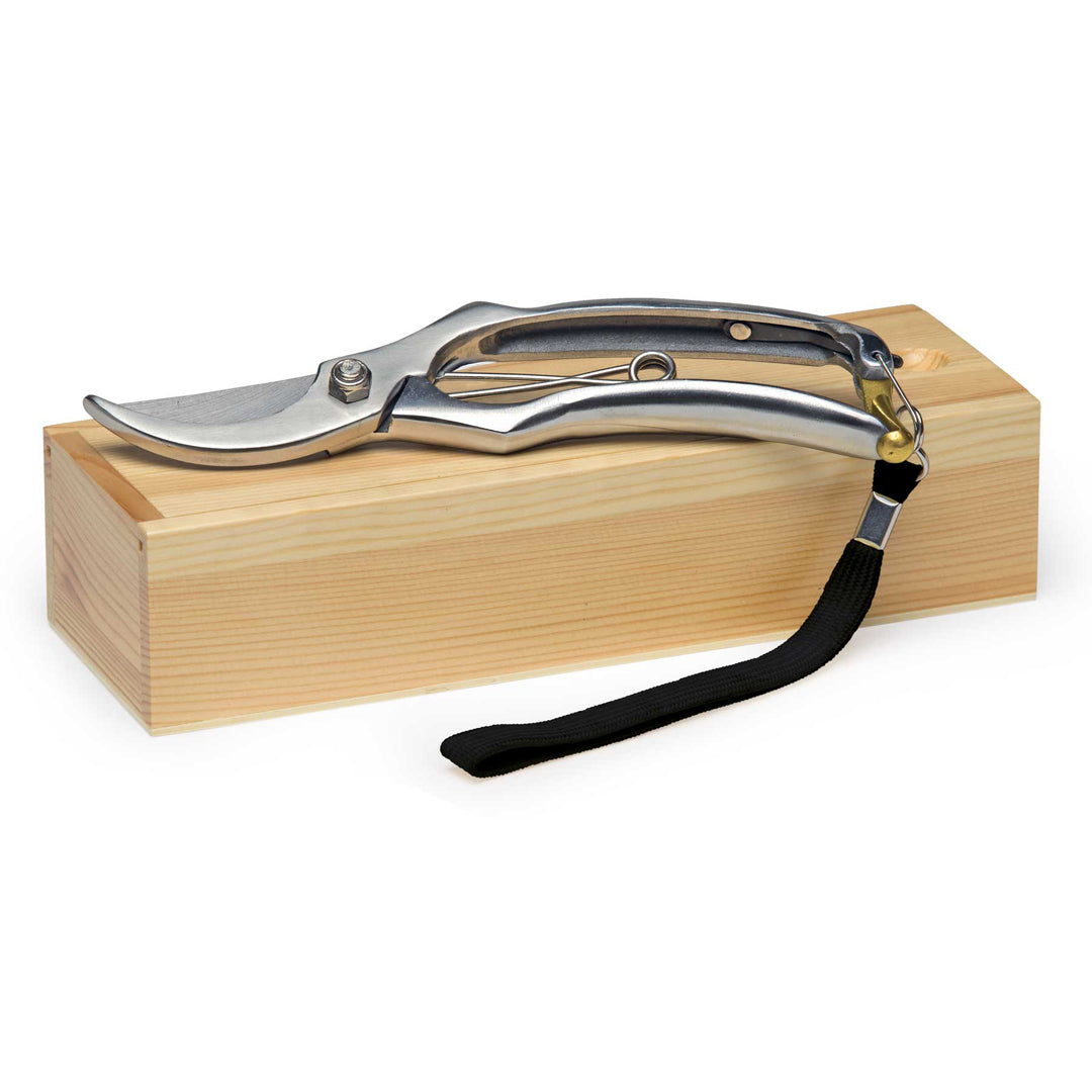 Po 'Di Fame The Nature Secateurs Gardening Tools