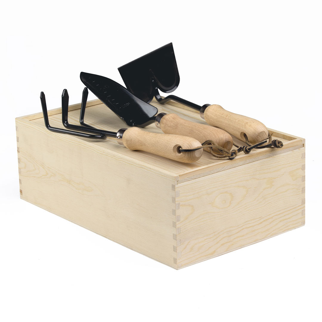 Po 'Di Fame The Dig It Garden Set Gardening Tools