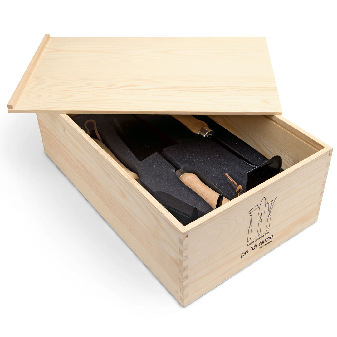 Po 'Di Fame The Dig It Garden Set Gardening Tools