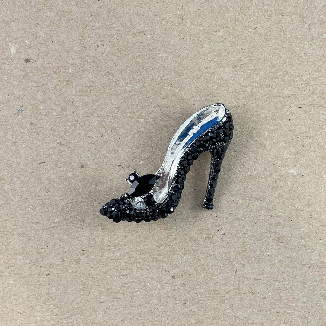 House of Uniforms High Heel Hannah | Brooch One Size Brooches & Lapel Pins